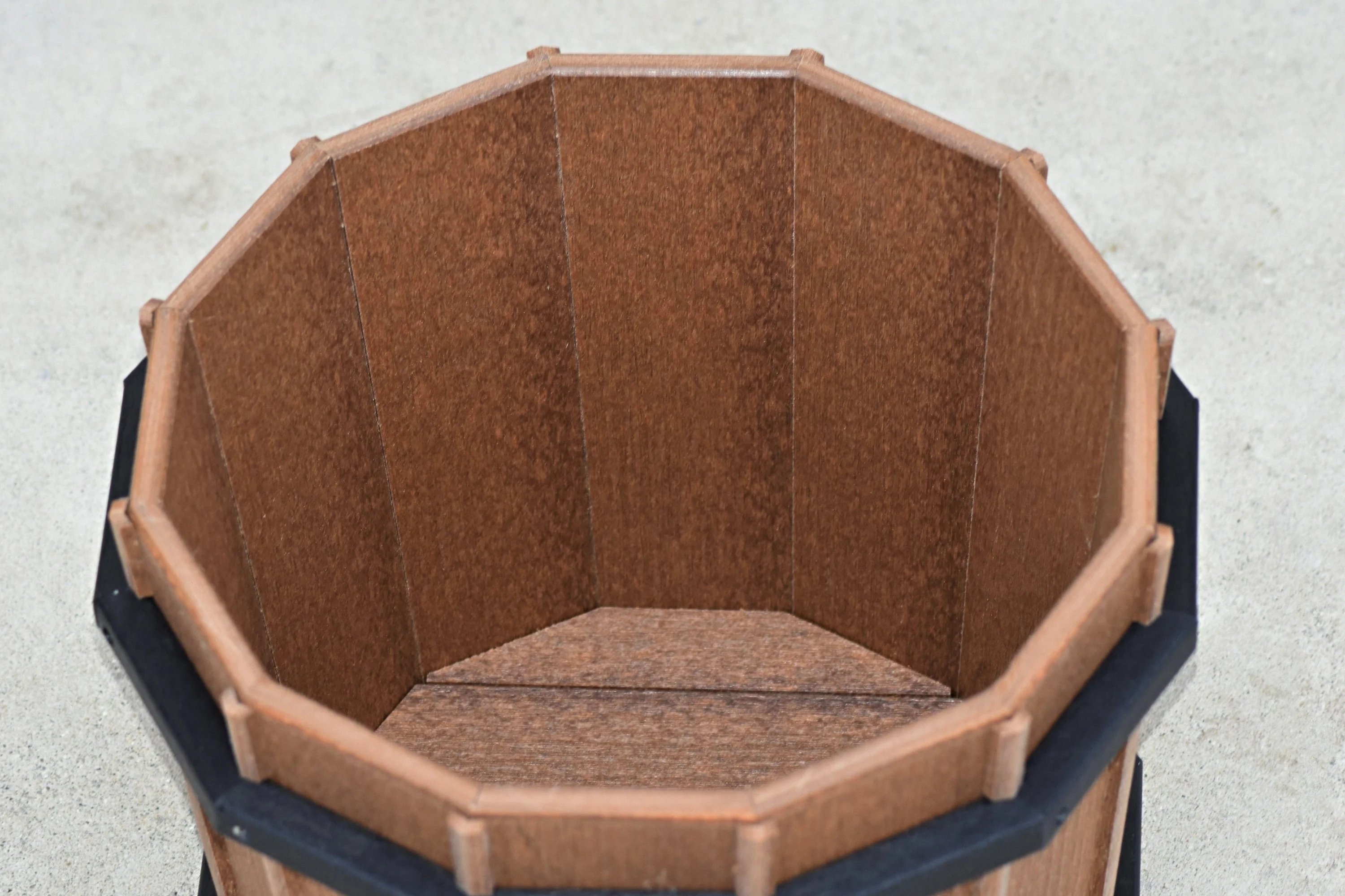 16 inch Barrel Flower Pot, Hand Crafted from Poly Lumber - Image 3