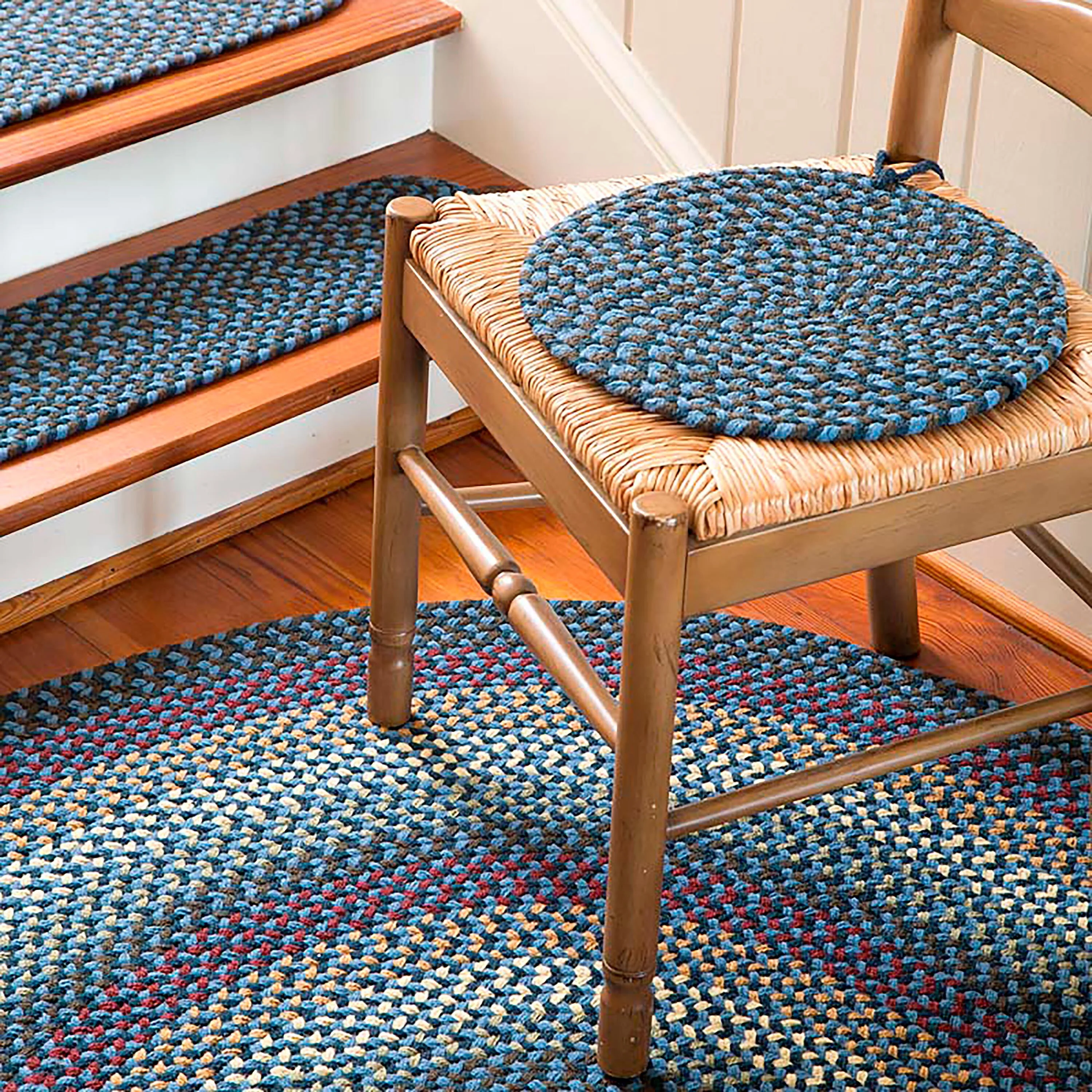 Indoor/Outdoor Braided Polypro Roanoke Rug, 8' dia. Round - Image 13