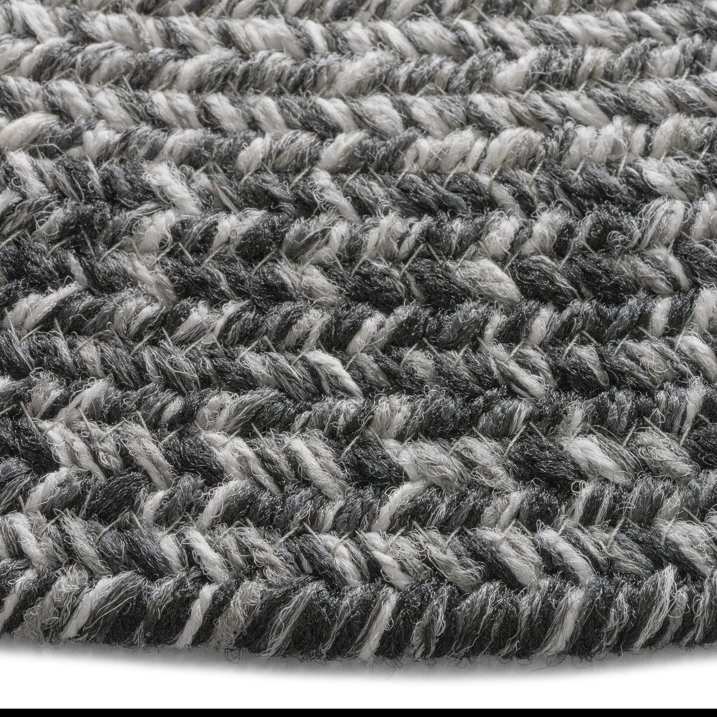 Indoor/Outdoor Oval Woodridge Braided Polypropylene Rug, 7'6" Round - Image 9