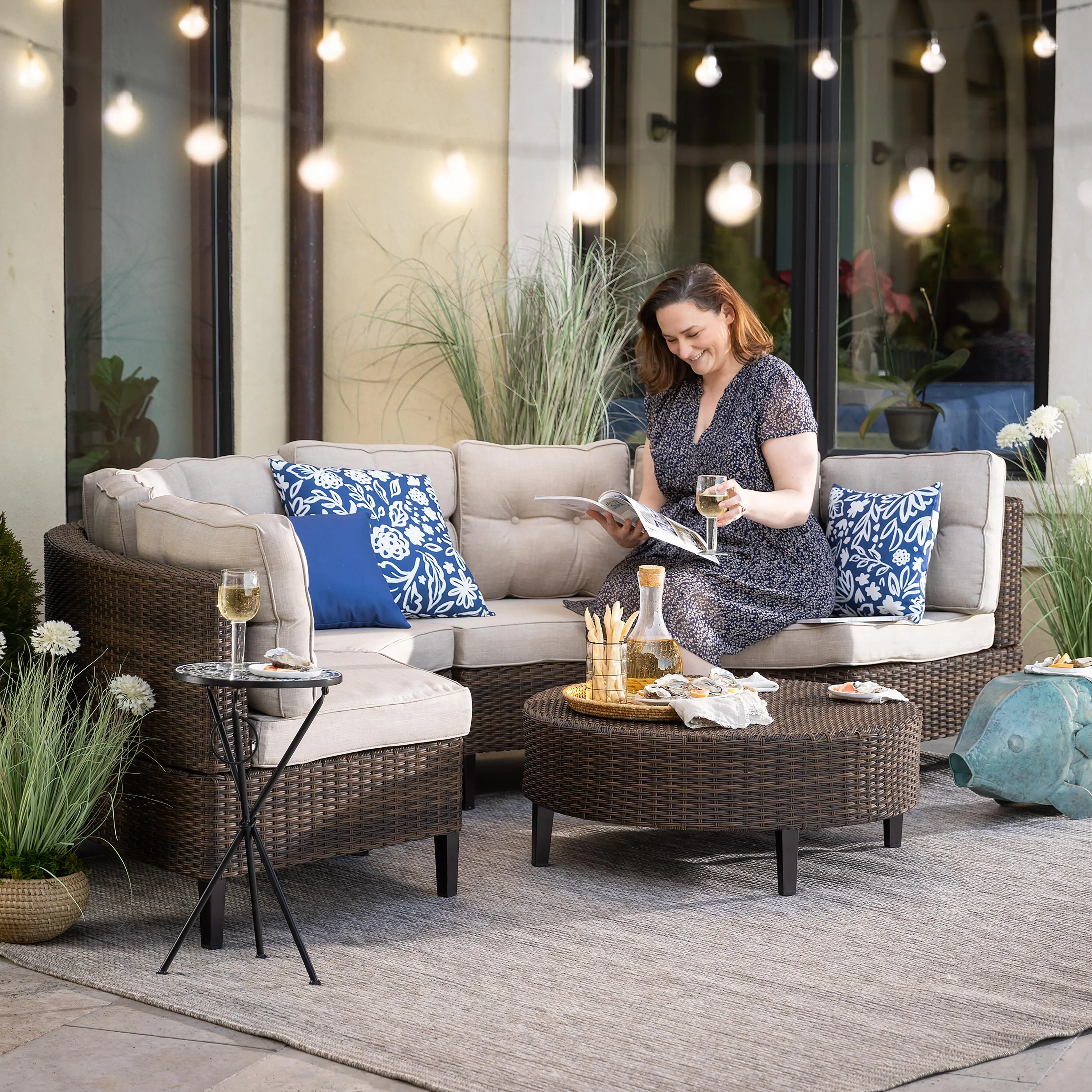 Indoor/Outdoor Beachcomber Texture Rug, 7'10" x 9'10" - Image 3