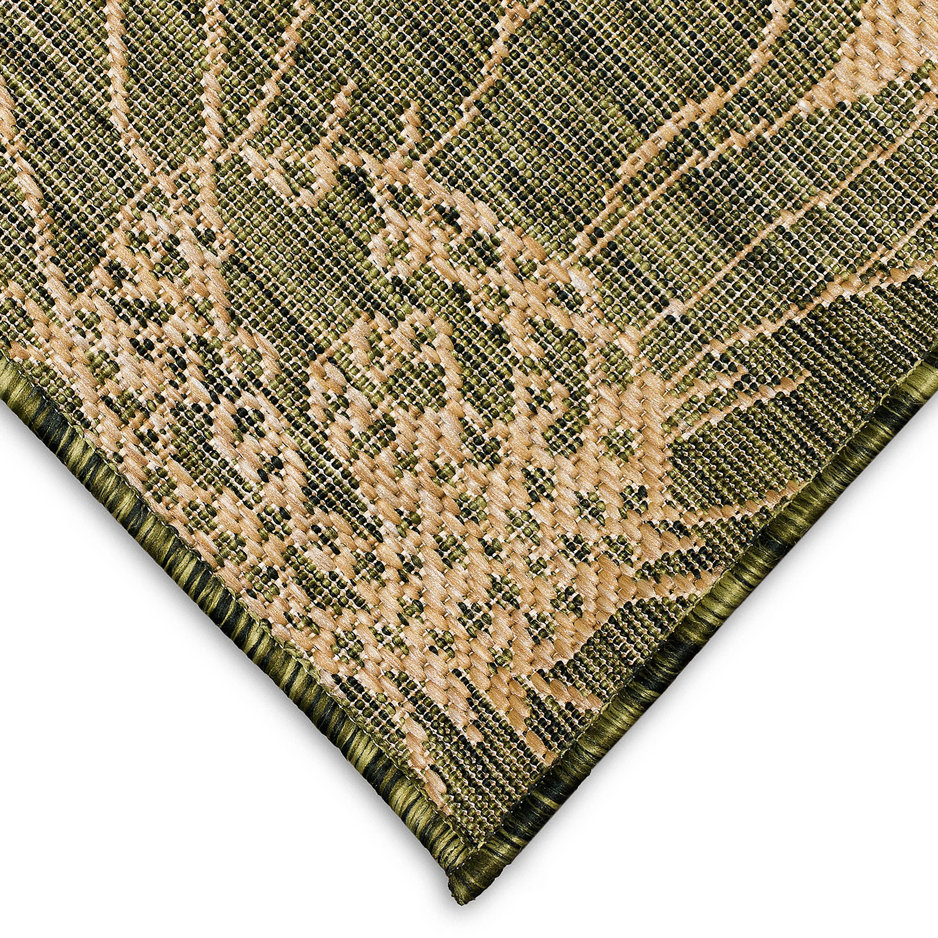 Indoor/Outdoor Sunflower Rug, 7'10" x 9'10" - Image 5
