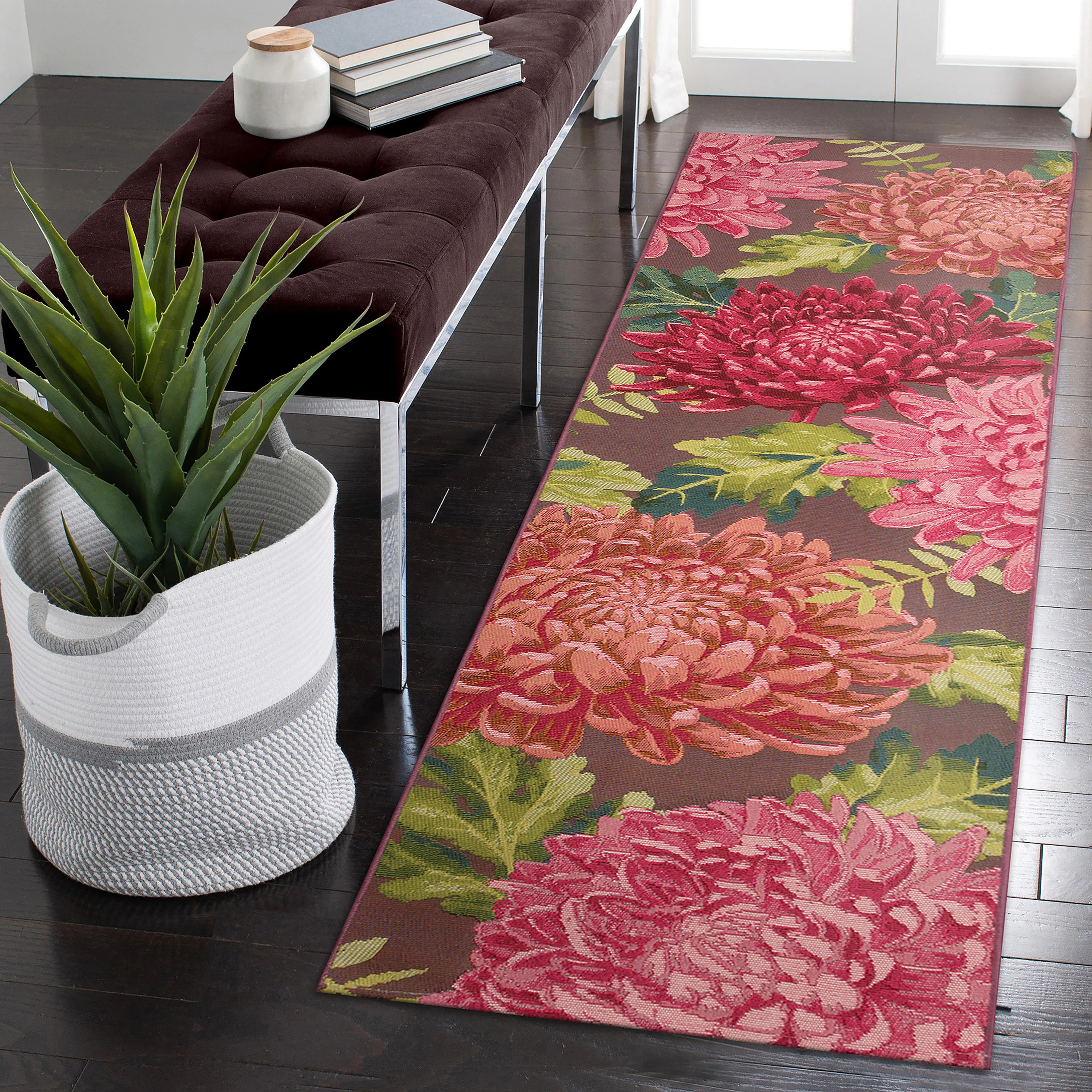 Indoor/Outdoor Chrysanthemum Polypropylene Rug, 23" x 7'6" Runner - Image 6