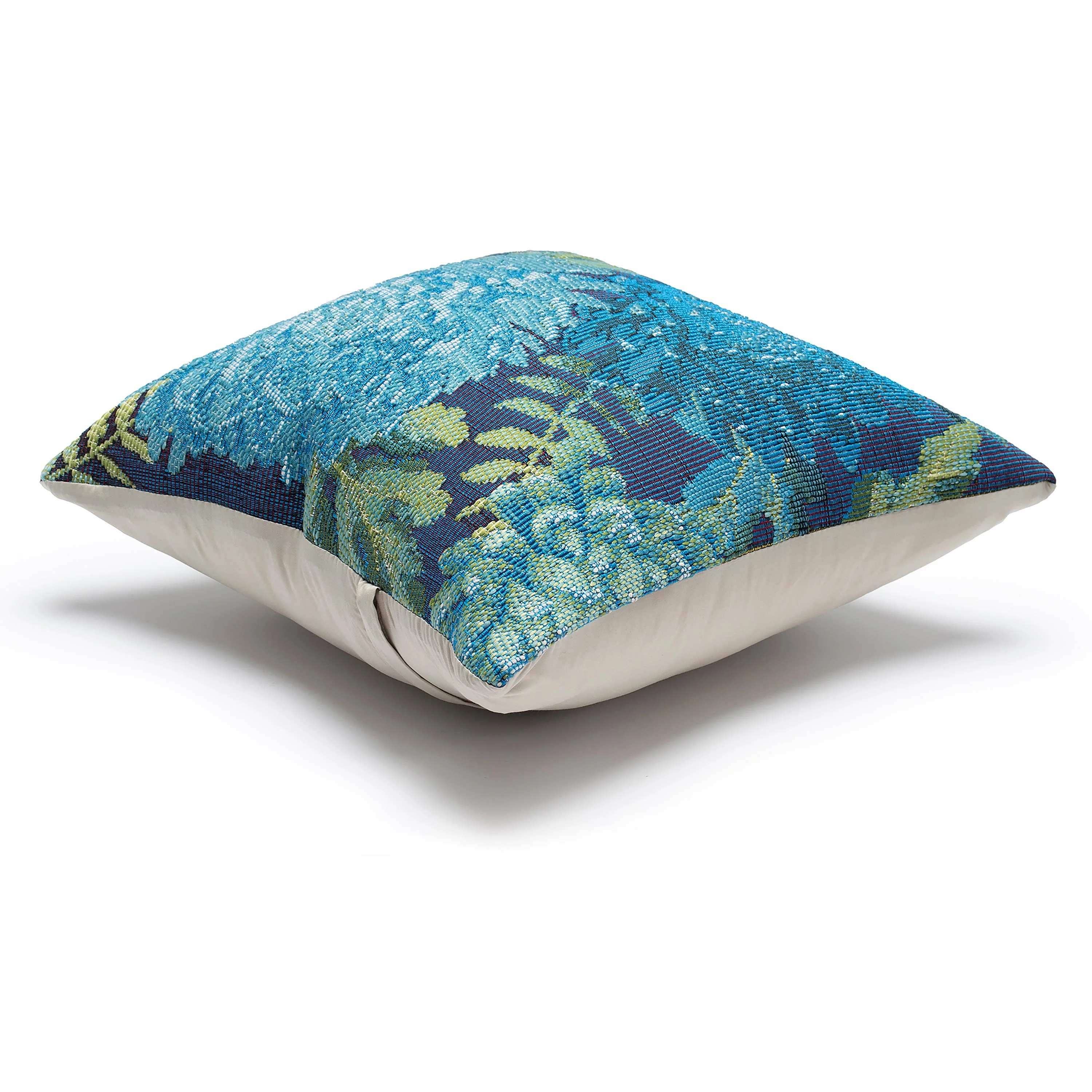 Indoor/Outdoor Chrysanthemum Polypropylene Throw Pillow - Image 5