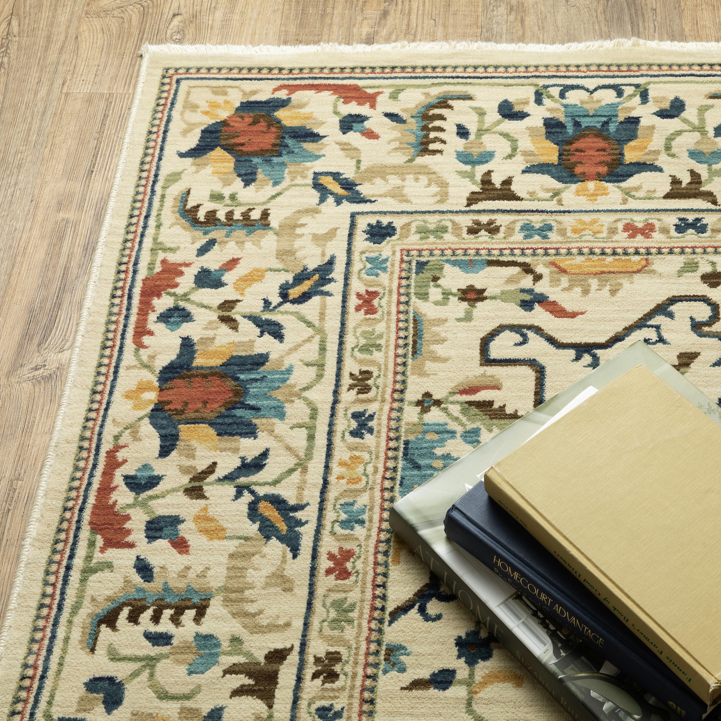 Indoor/Outdoor Clover Hill Border Polypropylene Rug, 3'3" x 5' - Image 4