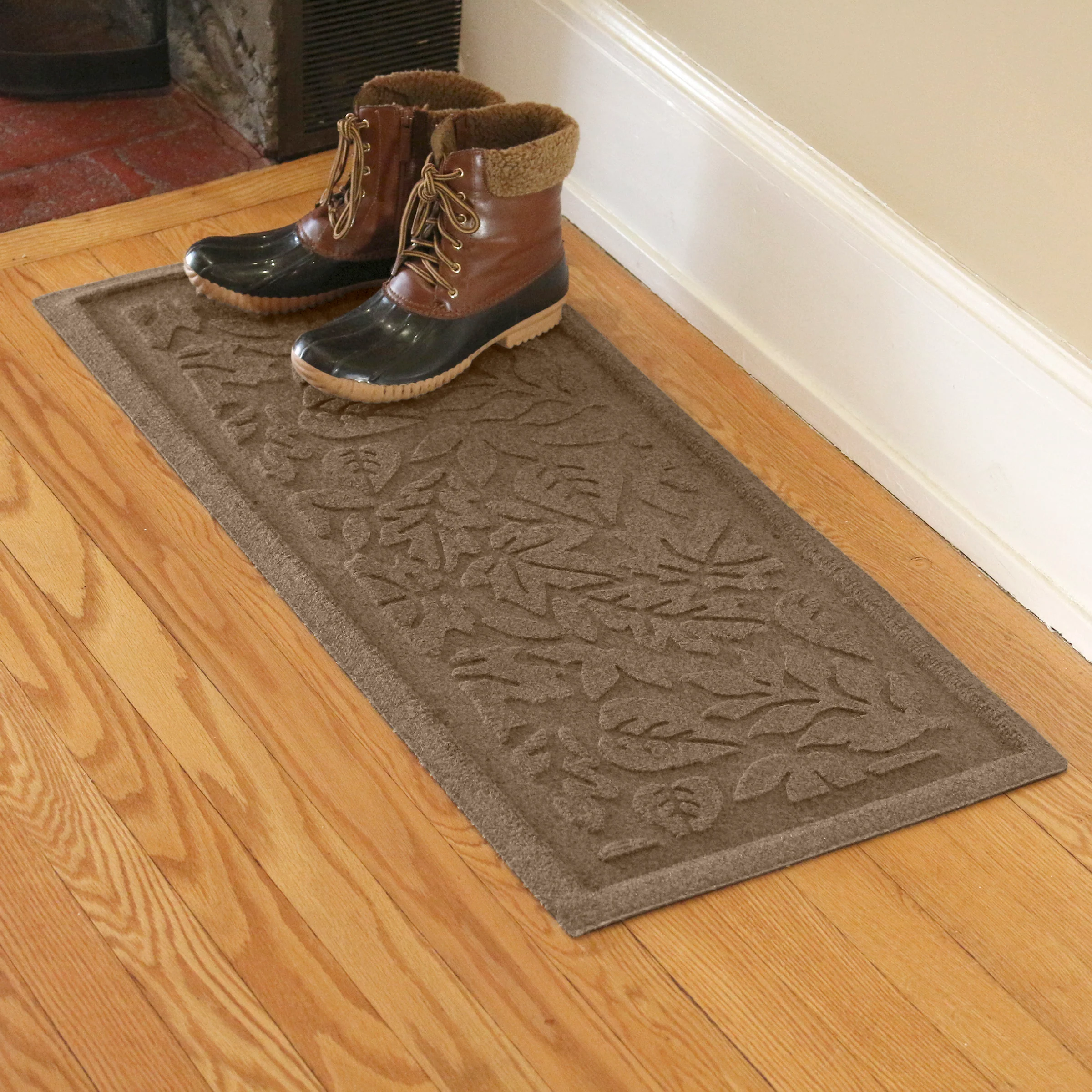 WaterHog® Fall Day Leaves Boot Tray - Image 4