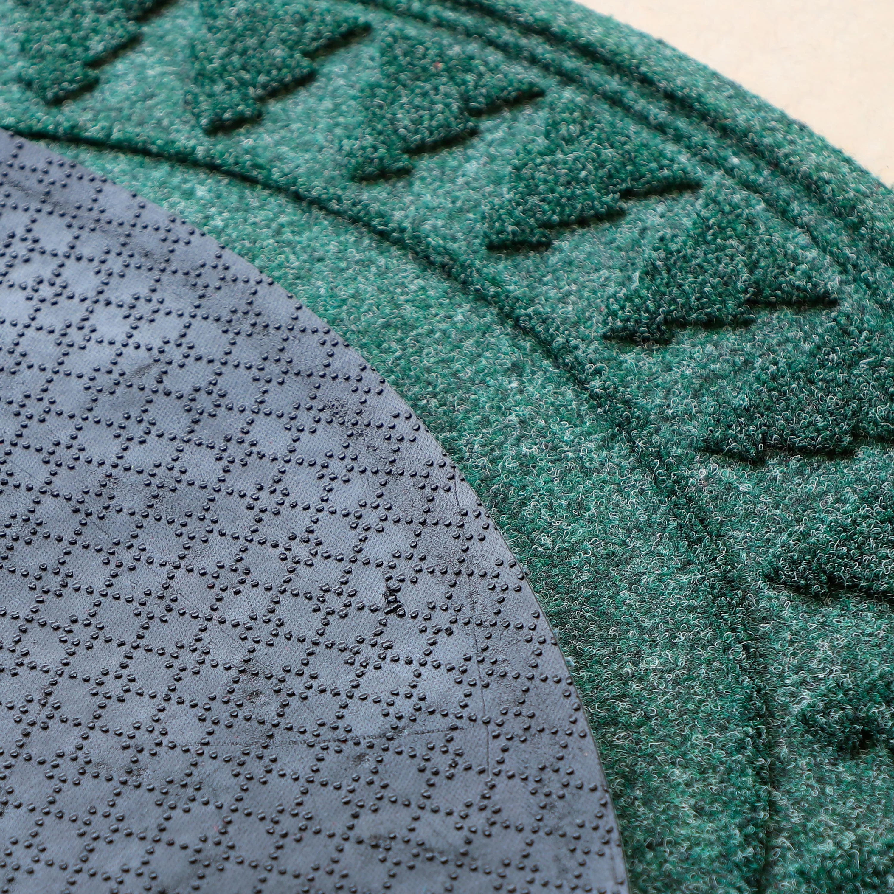 WaterHog® Spill-Proof Christmas Tree Mat - Image 7