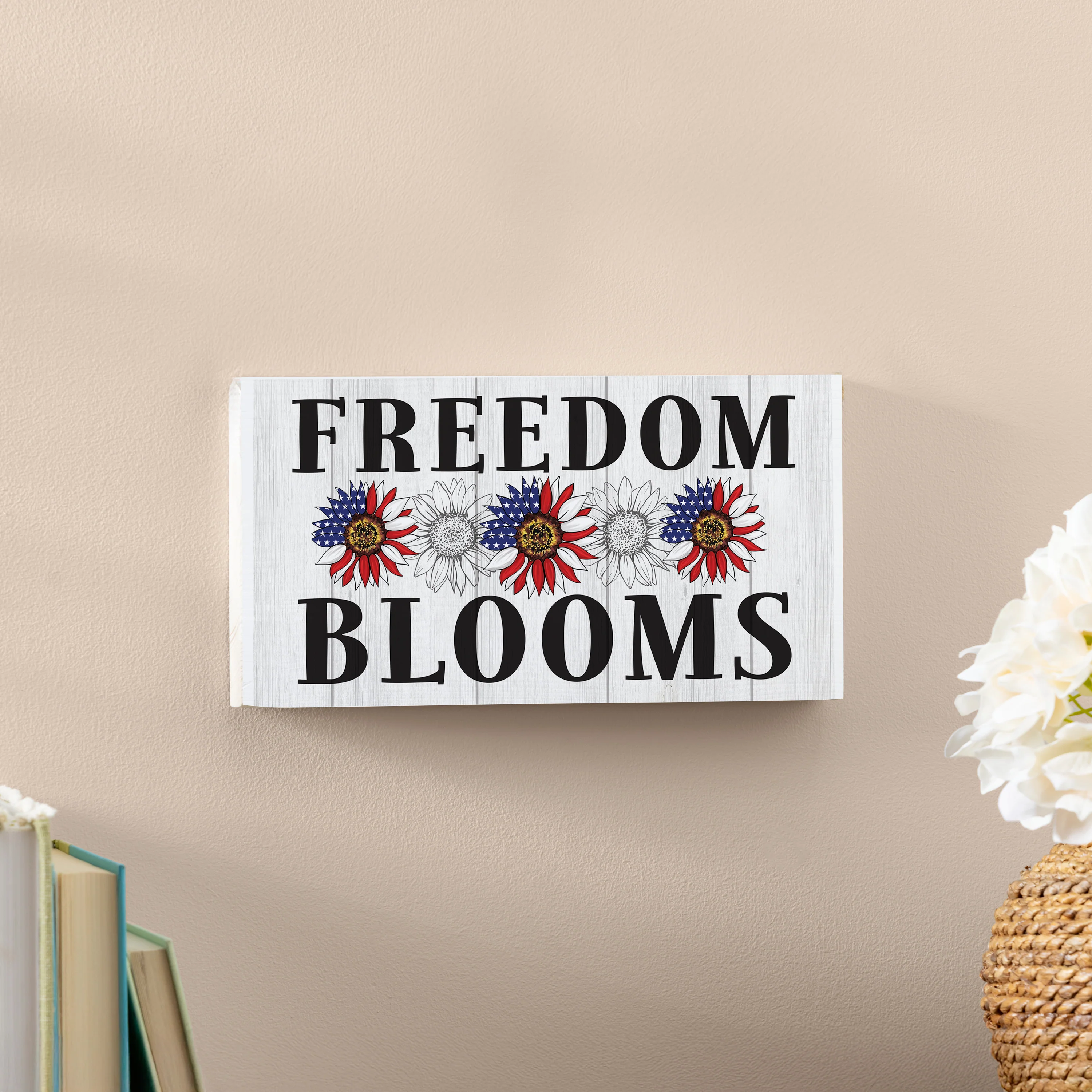 American Classic Garden Decor, Hanging Sign, Freedom Blooms, 11" L x 6" H - Image 2
