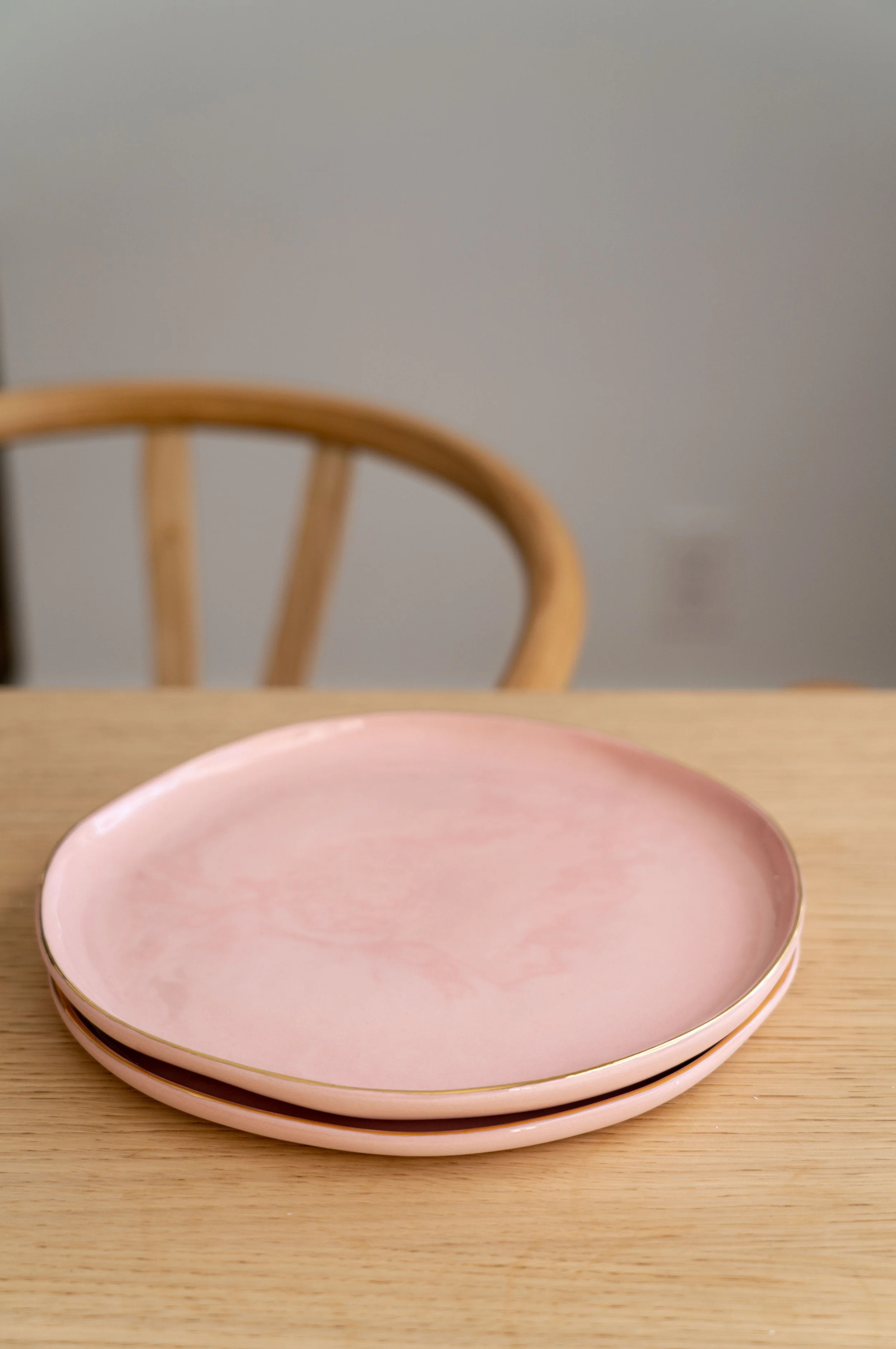 Handmade Porcelain Dinner Plates with Gold Rim. Powder Pink - Image 7