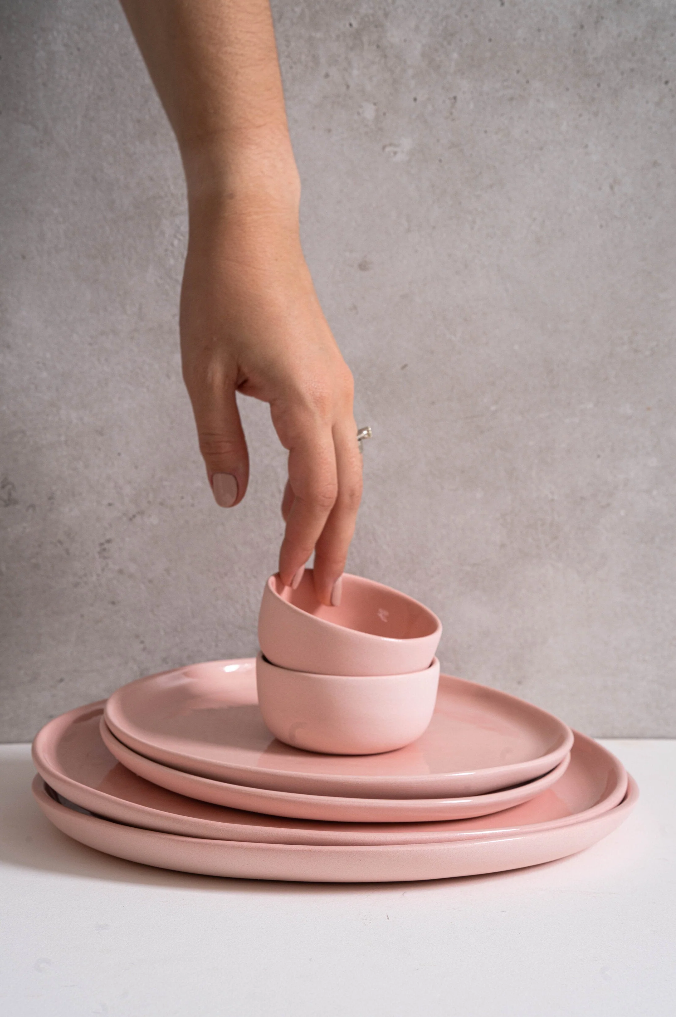 Handmade Porcelain Pinch Bowl. Powder Pink - Image 8