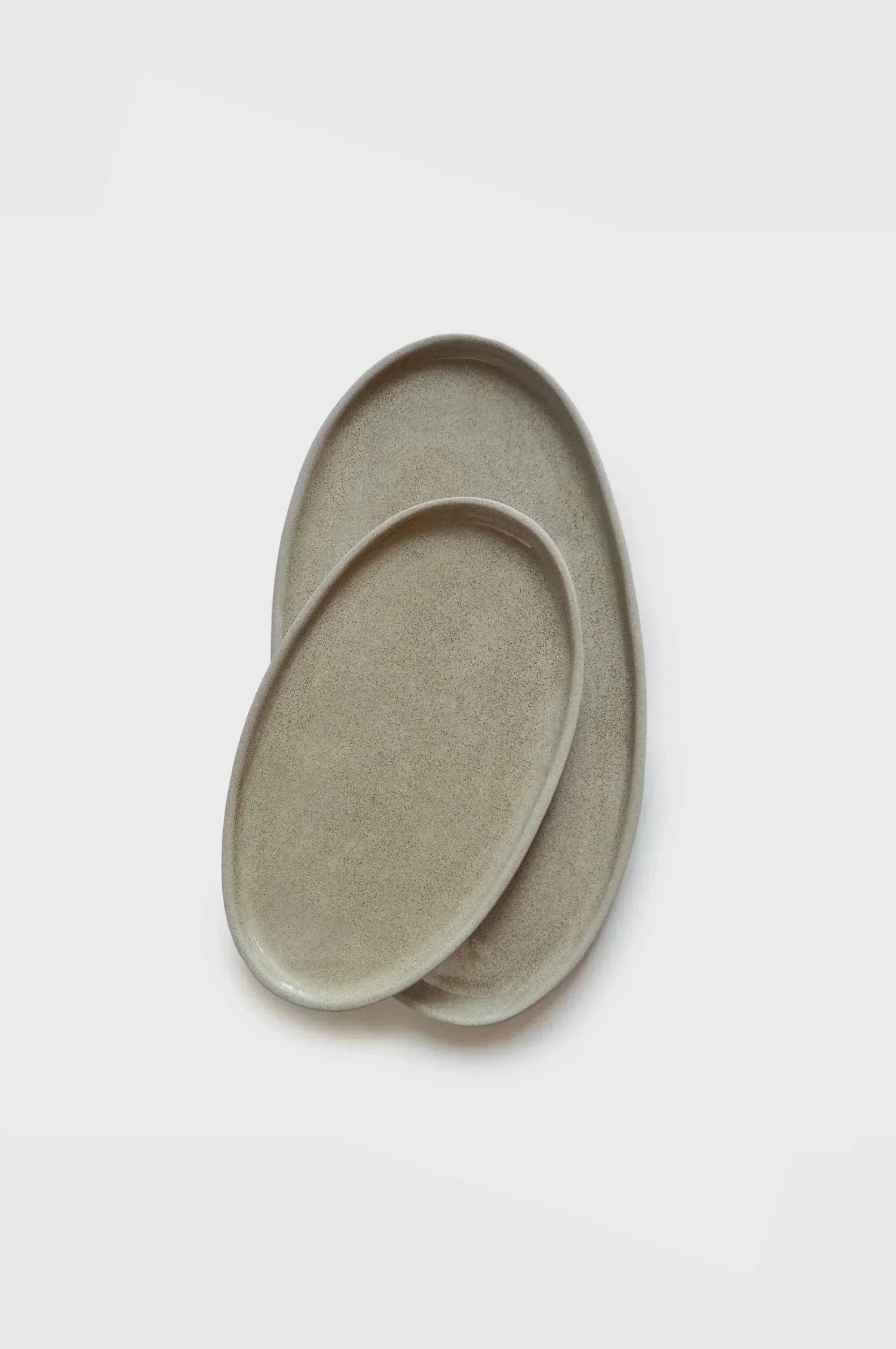 Handmade Stoneware Serving Platter "Concrete" - Image 3