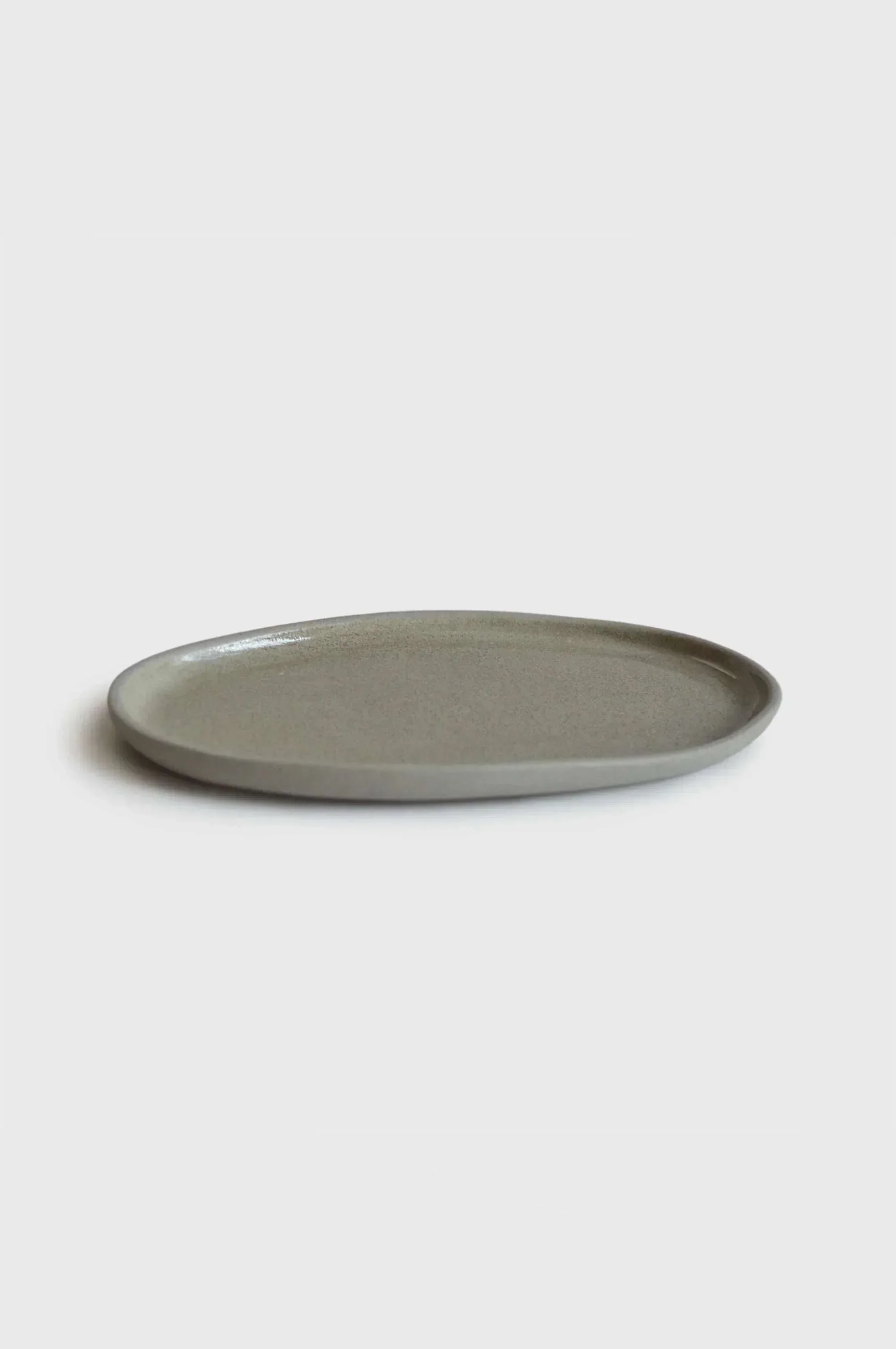 Handmade Stoneware Serving Platter "Concrete" - Image 4