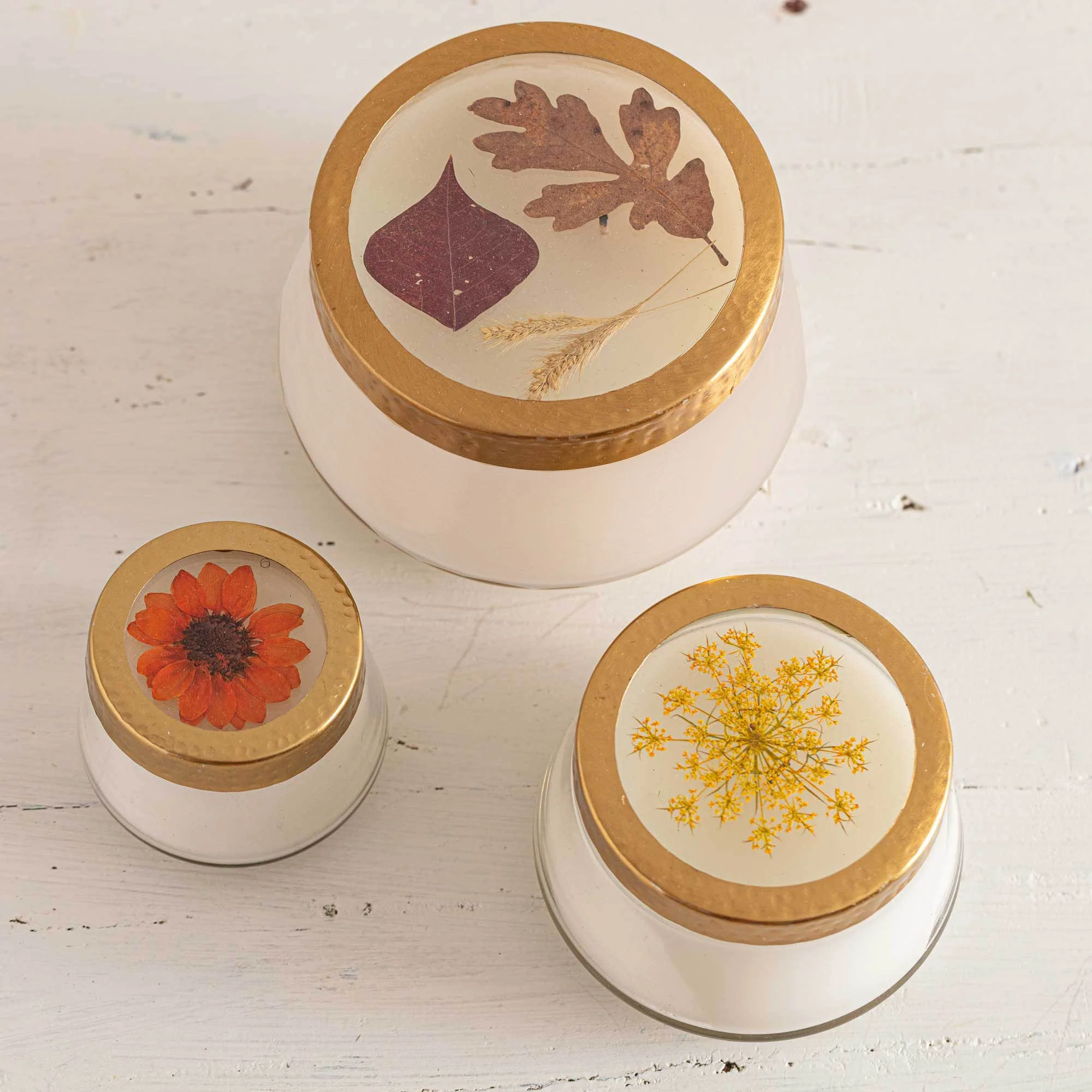 Harvest Pumpkin Large Pressed Floral Candle - Image 4