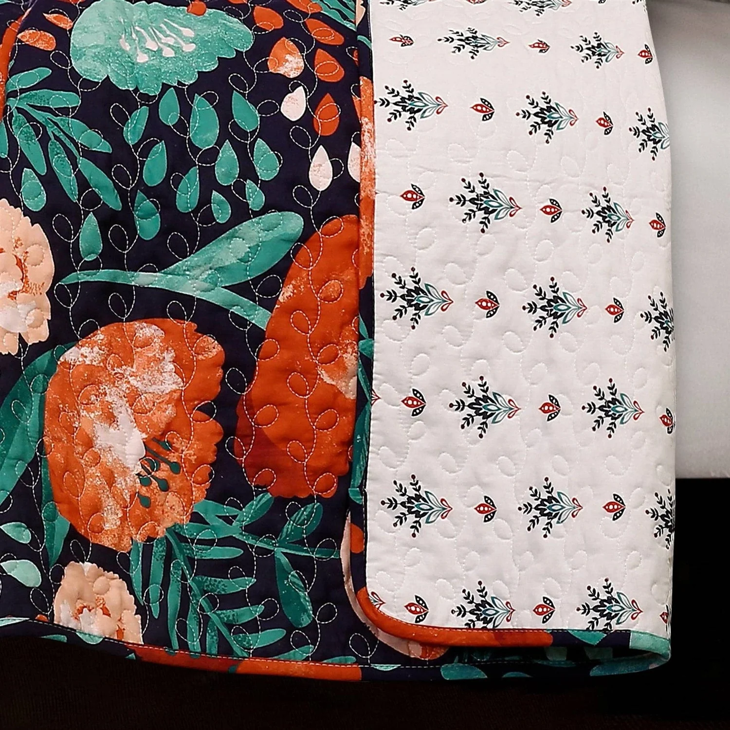 King size Boho Floral Red Poppy Navy Teal Lightweight 3 Piece Cotton Quilt Set - Image 4