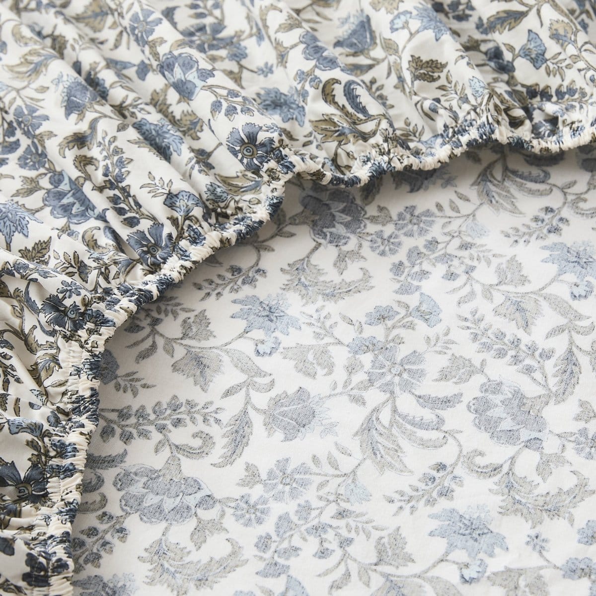 Lillian Block Print Cotton Sheet Set - Image 23