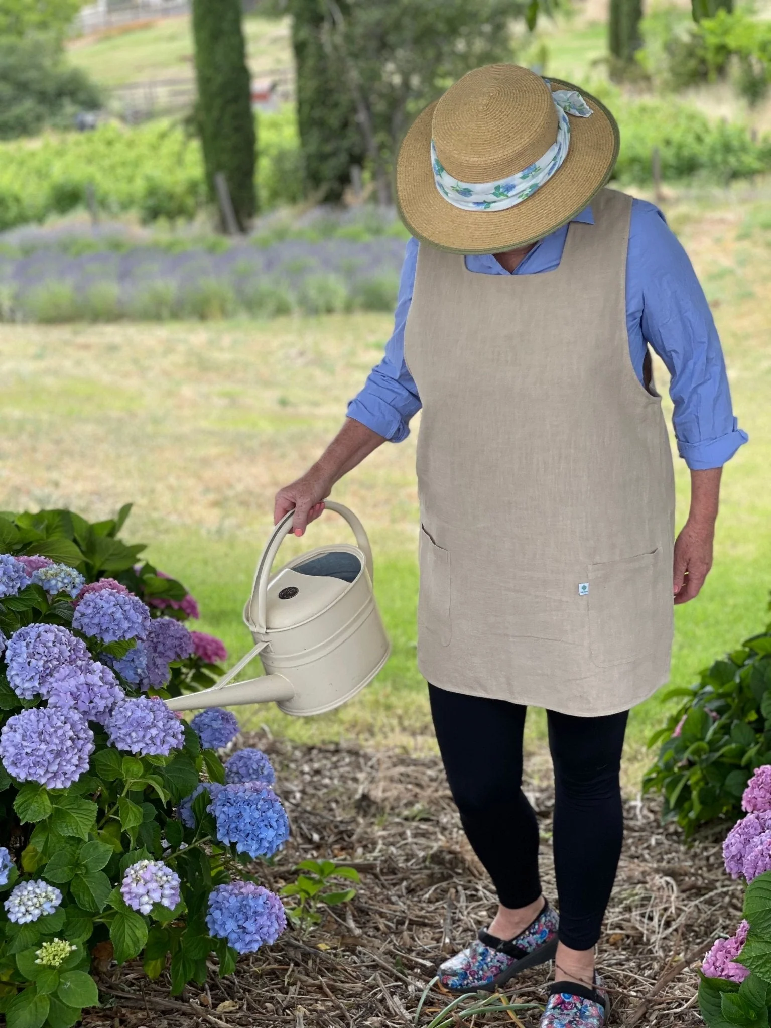 Linen Apron - French Style Crossback - Image 2