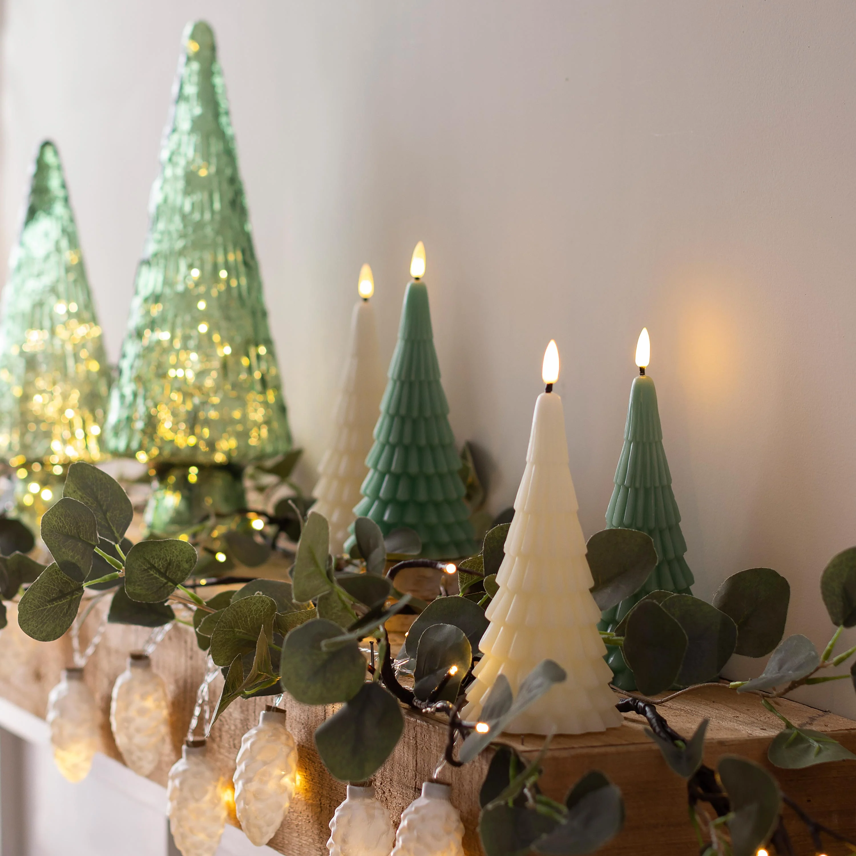 Globe Shaped Frosted String Light - Image 4