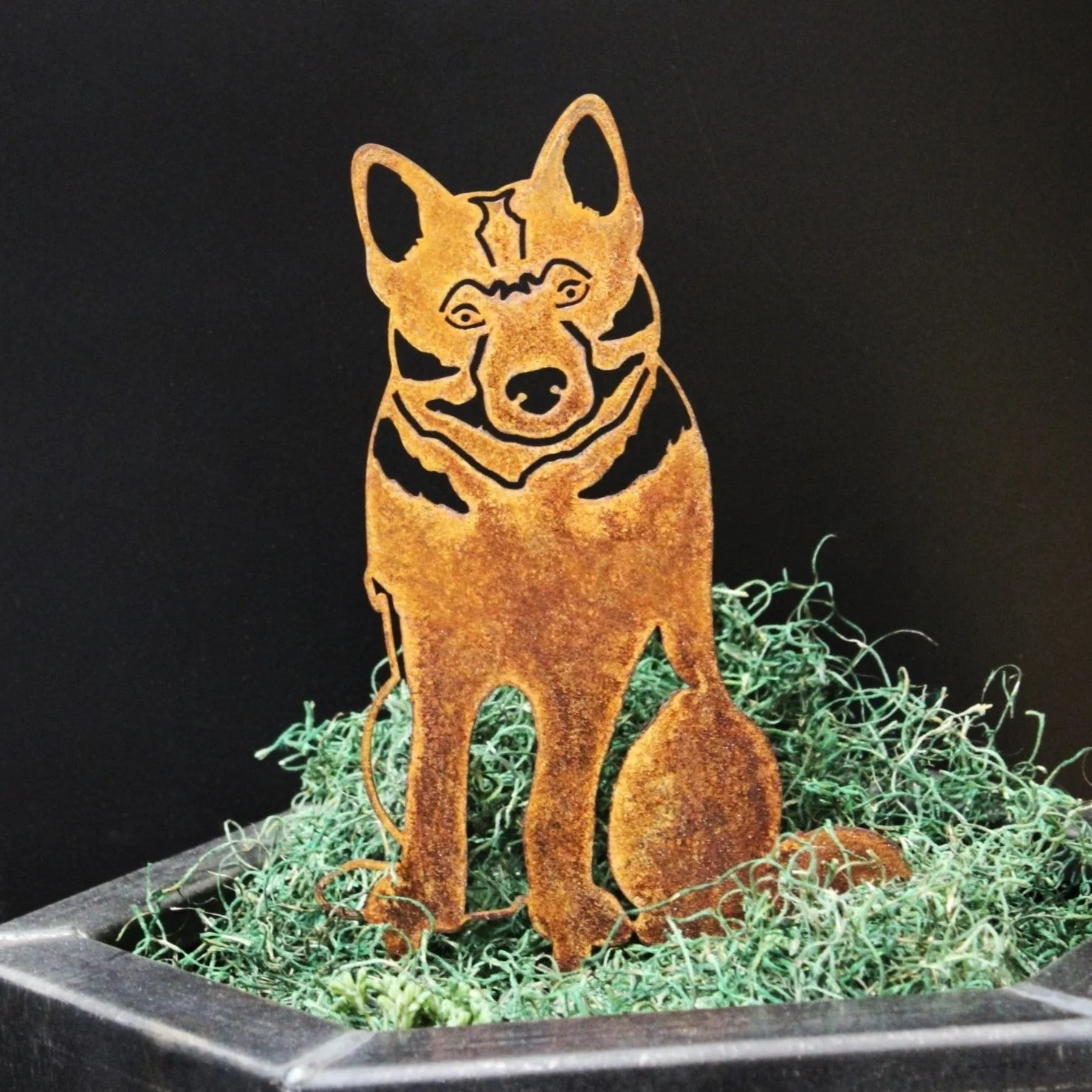 Norwegian Elkhound Garden Stake - Image 6
