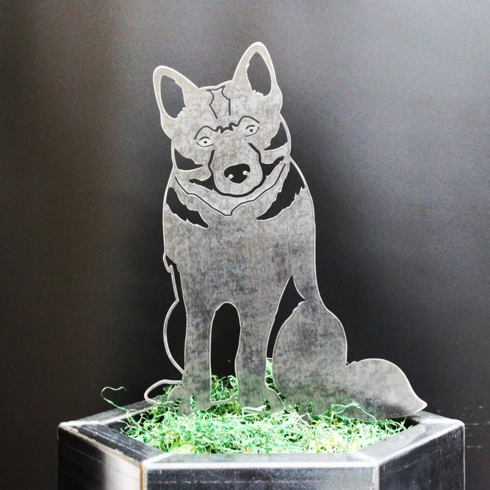 Norwegian Elkhound Garden Stake - Image 7