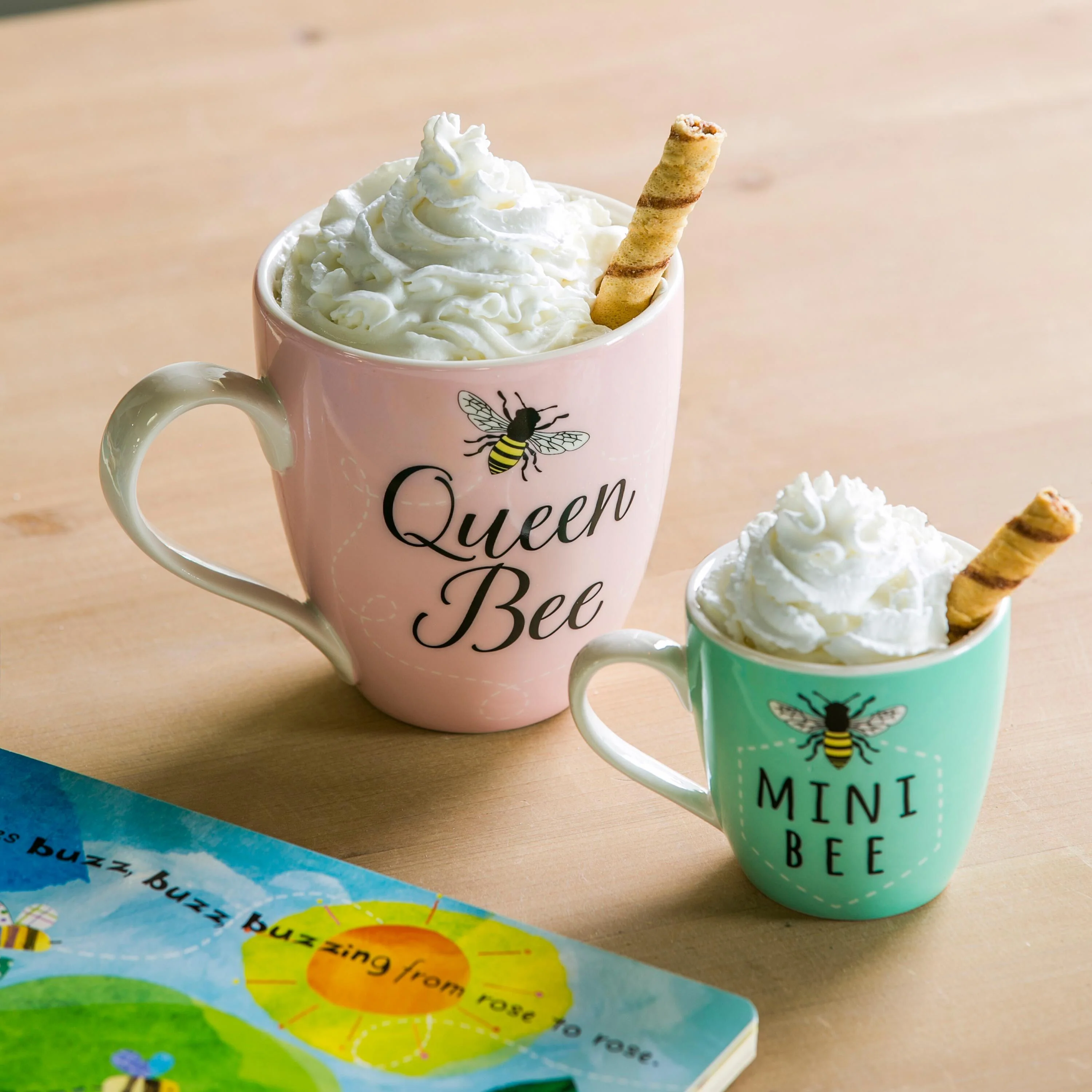 Mommy and Me Drinkware Gift Sets Ceramic Cup O' Java, Queen Bee Mini Bee, 17oz, Set of 2