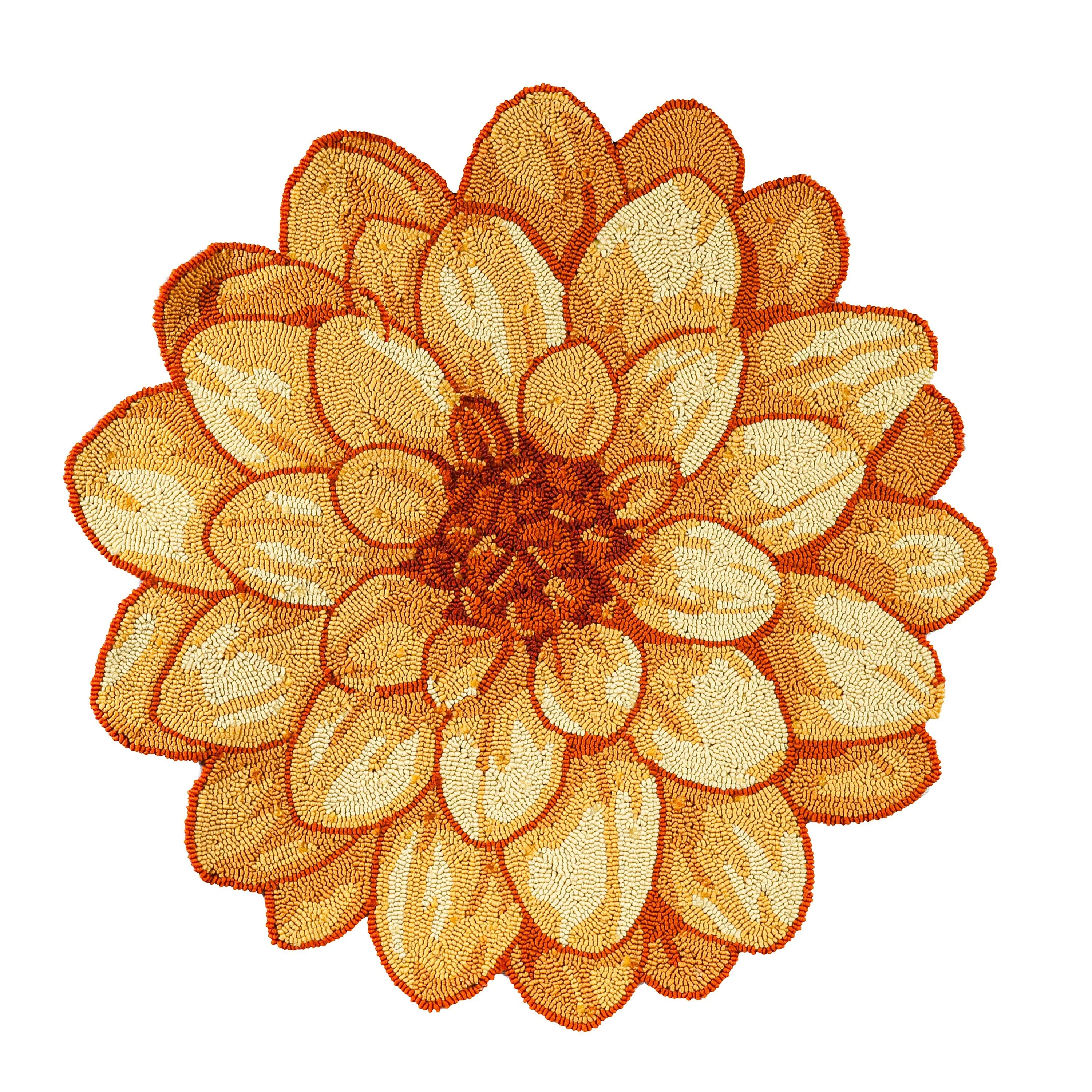 Indoor/Outdoor Hooked Shaped Rug, Polypropylene, Gold Flower, 31.5"X31.5"