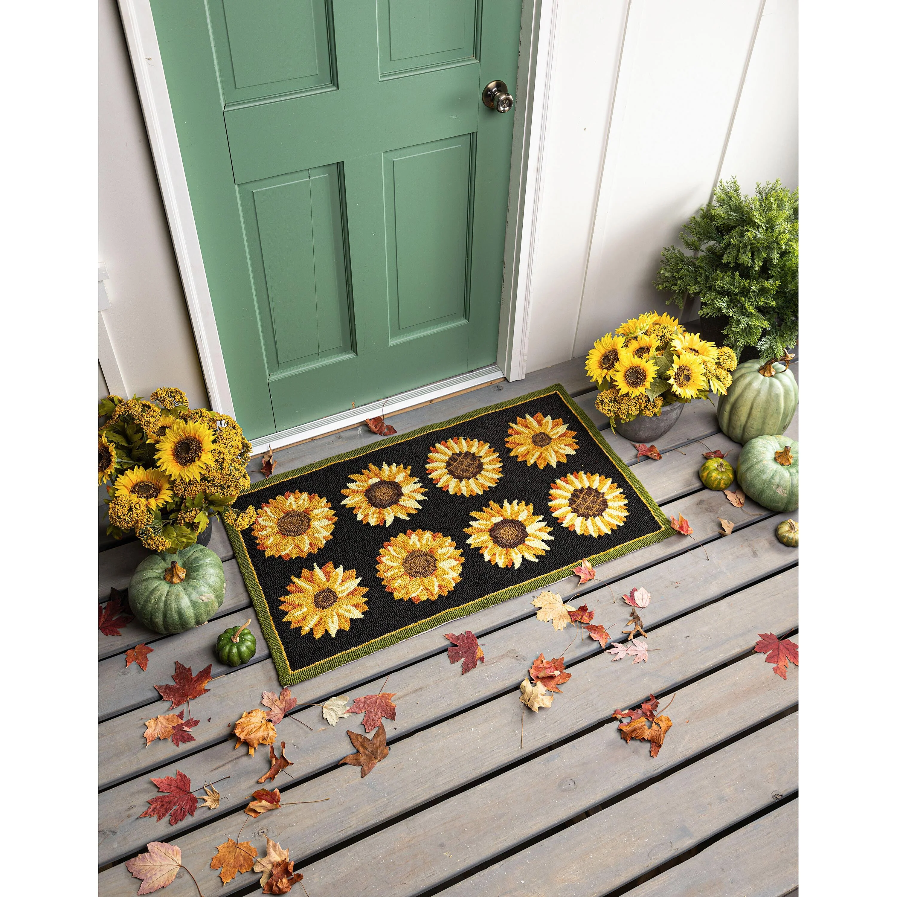 Indoor/Outdoor Sunflower Fields Hand-Hooked Polypropylene Accent Rug