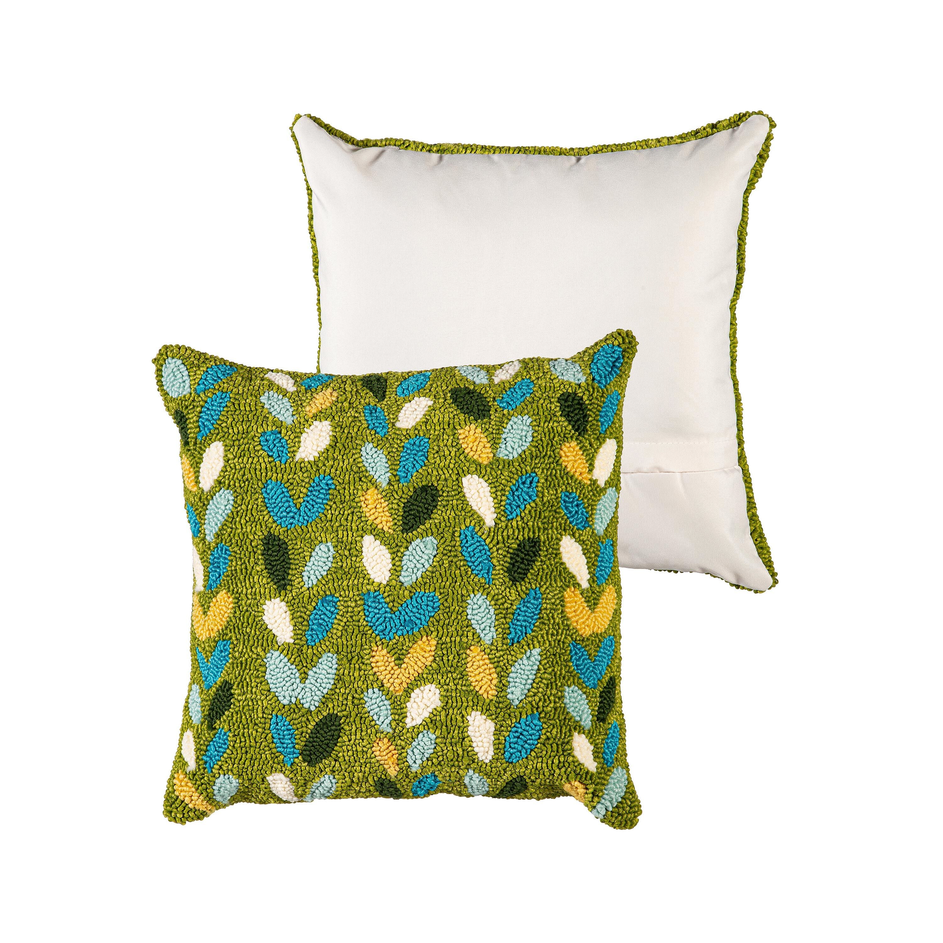 Indoor/Outdoor Hooked Polypropylene Sprouts Throw Pillow 18"x18" - Image 4