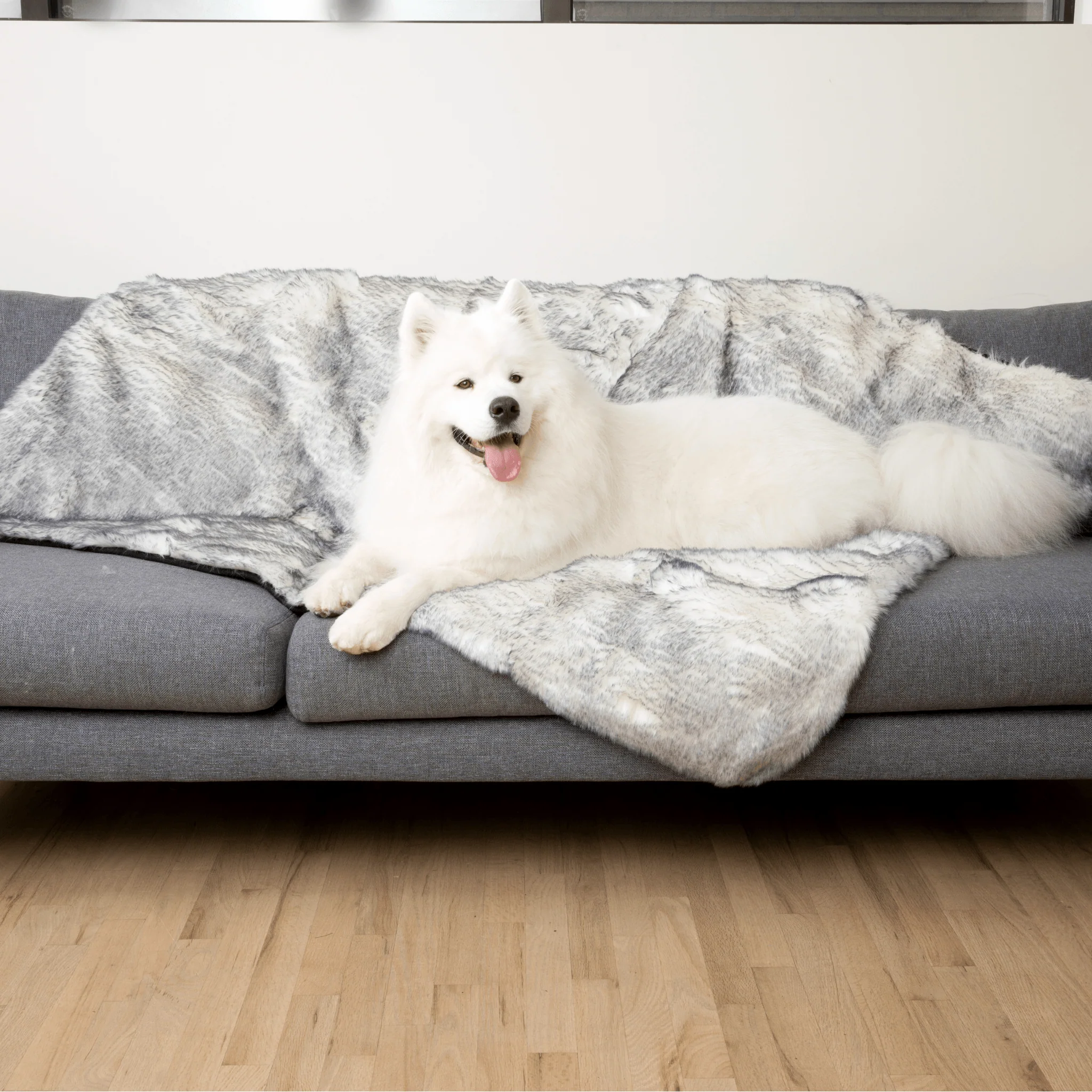 PupProtector™ Luxe Waterproof Faux Fur Blanket - Image 3