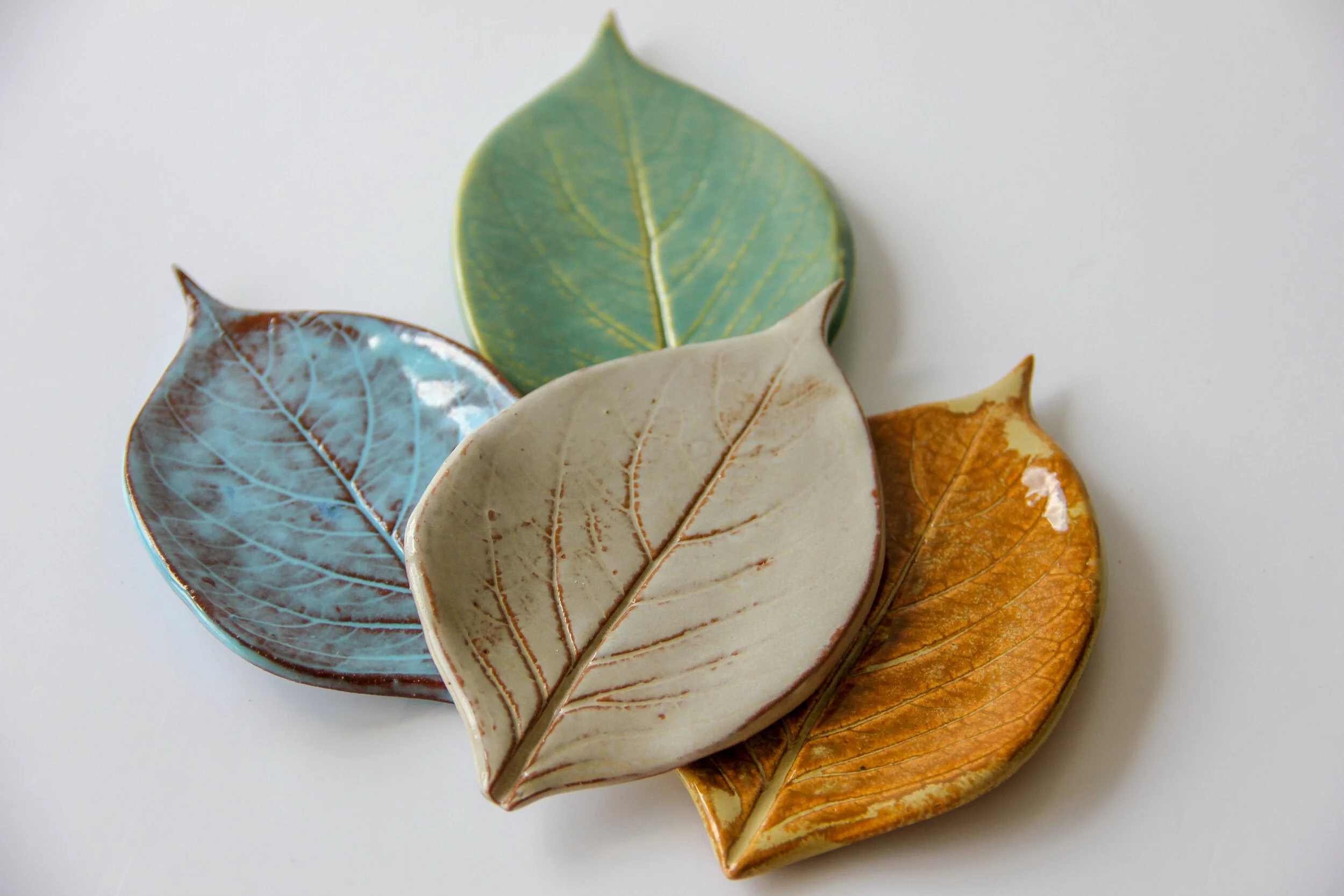 Small Leaf Dish - Image 5