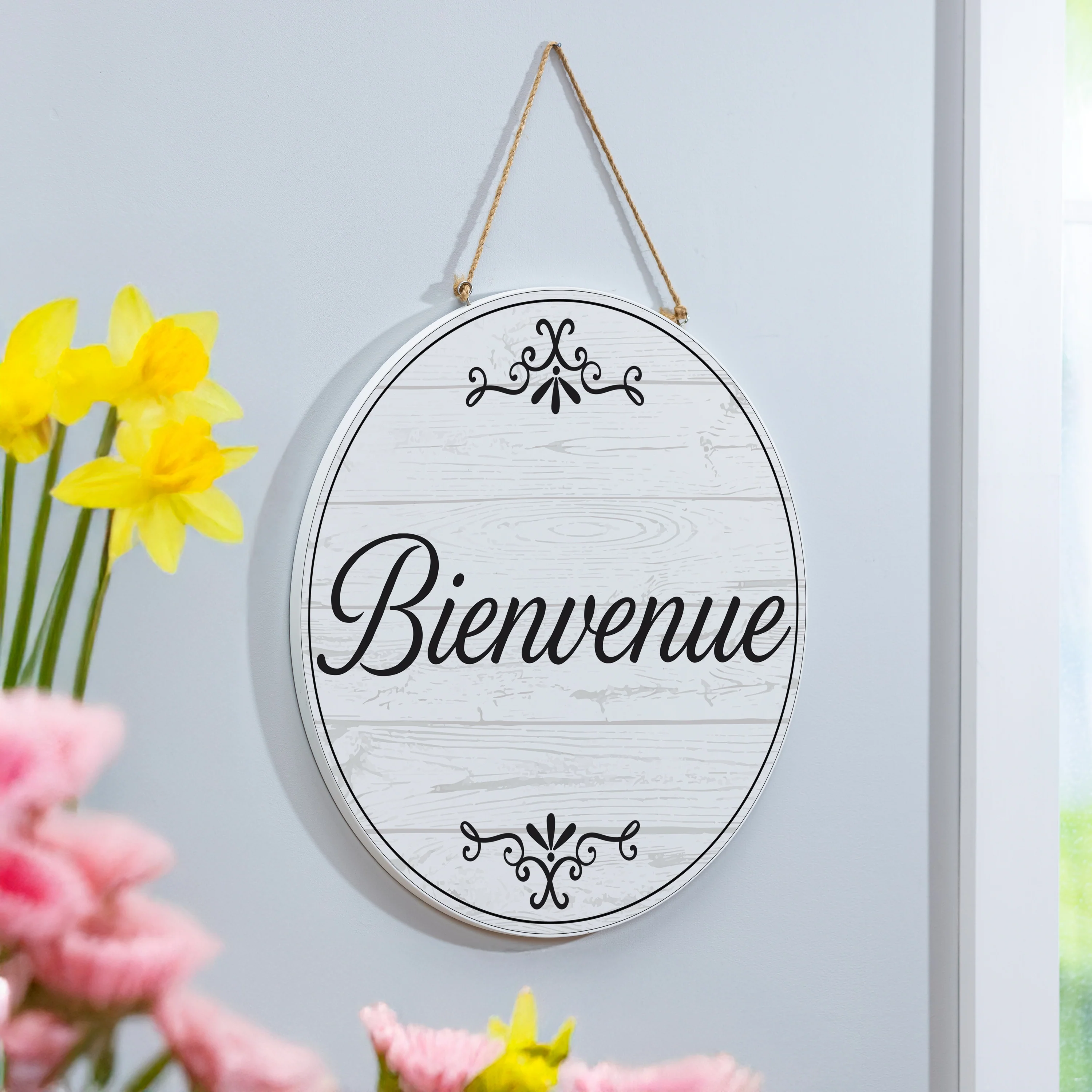 Canada Strong Bienvenue Wood Door Décor, Filigree, 18" - Image 2