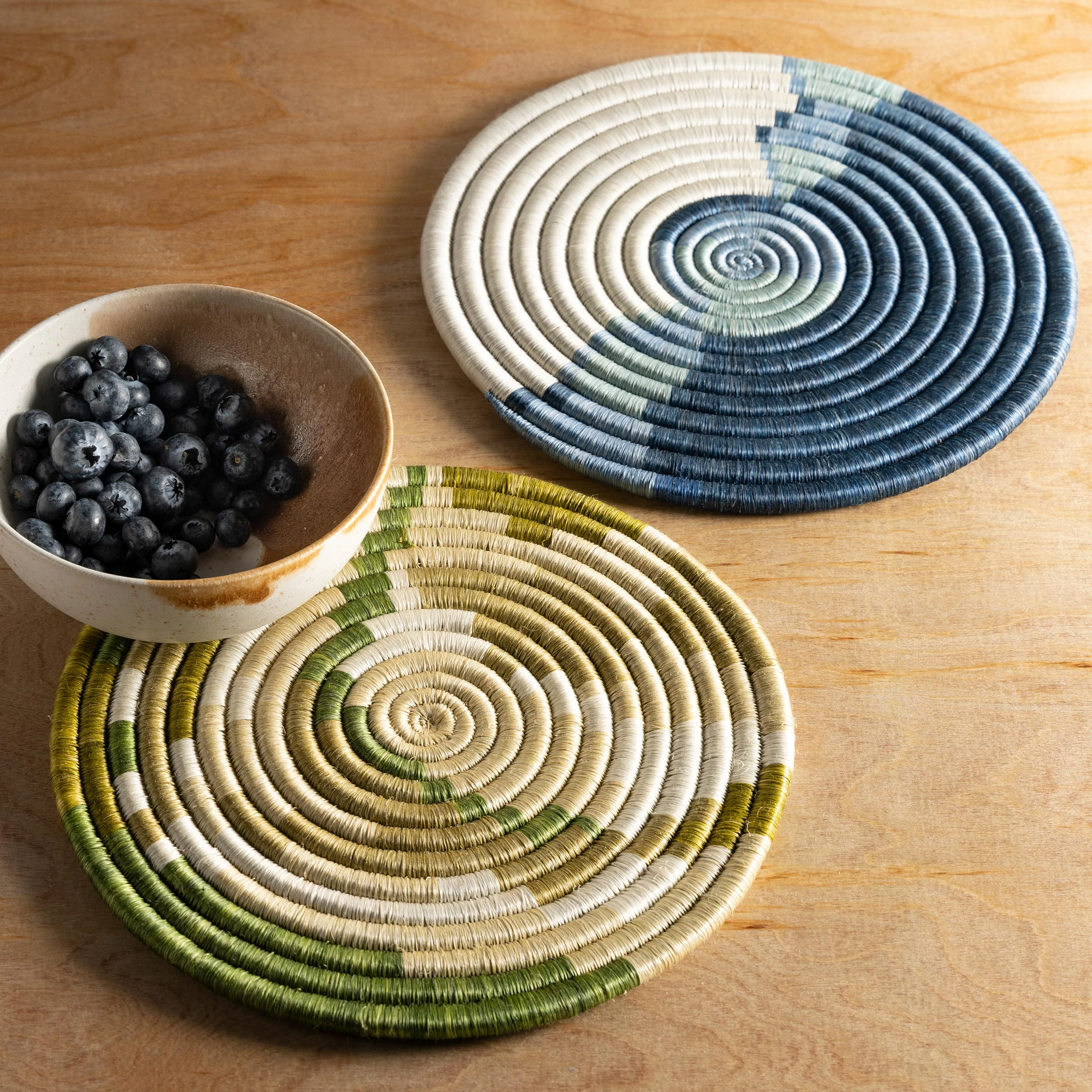 Woven Serving Charger - Image 10