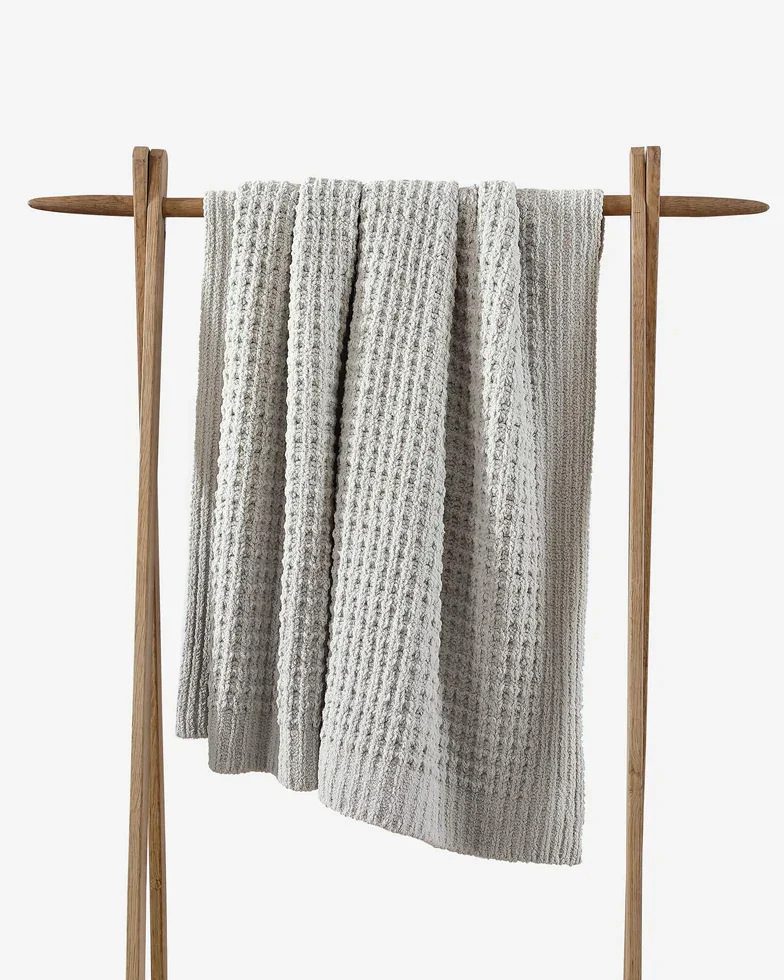 Waffle Lightweight Throw - Image 4